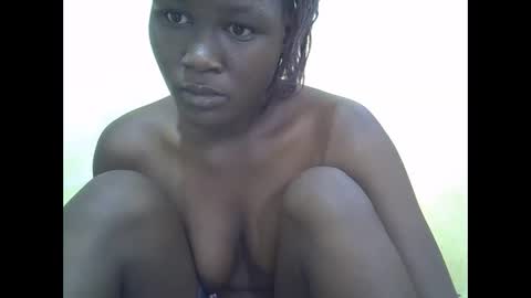 ebony_vanillah online show from February 24, 11:09 am