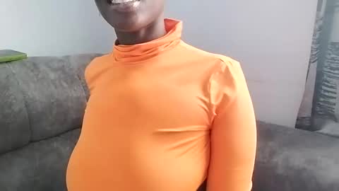 Snapshot of ebonycandymelani chatting on March 12, 7:57 am Ebony Melanie online show from March 12, 7:57 am