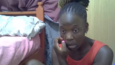 ebonydora online show from December 3, 8:55 pm