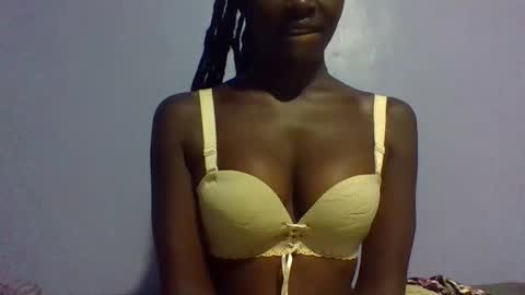 Noel online show from January 3, 2:30 pm