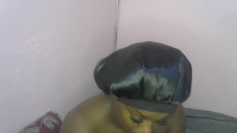 ebonymayahh online show from April 25, 12:30 pm