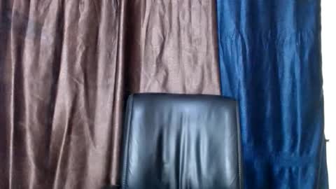 Snapshot of ebonypussy_xx chatting on October 7, 10:47 pm ebonypussy_xx online show from October 7, 10:47 pm