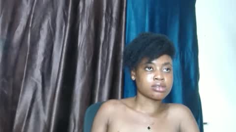 Snapshot of ebonypussy_xx chatting on October 15, 1:08 am ebonypussy_xx online show from October 15, 1:08 am