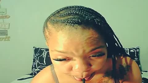 ebonyshy123 online show from August 9, 7:12 am