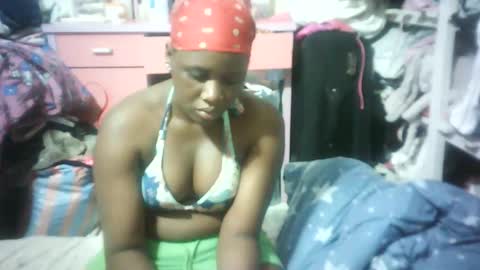 Snapshot of ebonytoto_ chatting on March 12, 7:02 am Toto online show from March 12, 7:02 am