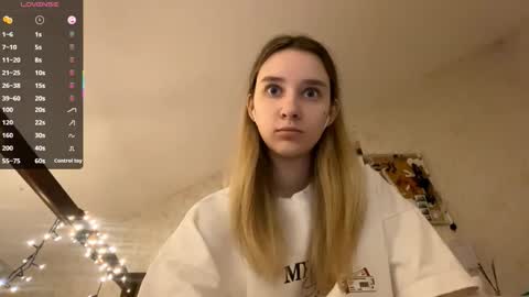 Dana online show from October 17, 3:48 pm