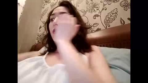 Effy online show from June 8, 5:46 pm