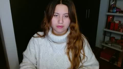 Snapshot of eimy_collin chatting on December 2, 7:10 am EIMY MODEL INDEPENDENT online show from December 2, 7:10 am