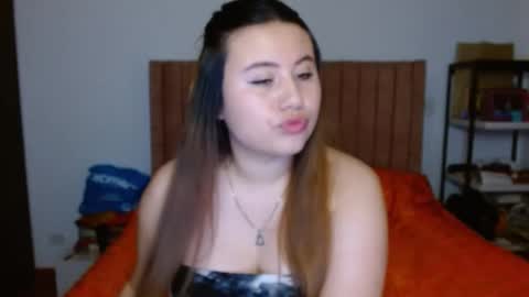 Snapshot of eimy_collin chatting on March 4, 6:26 am EIMY MODEL INDEPENDENT online show from March 4, 6:26 am