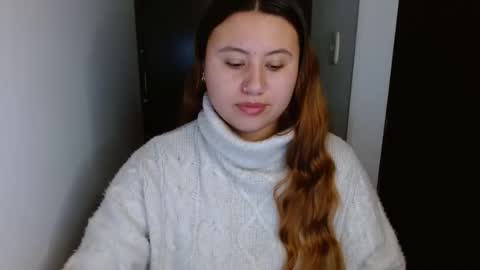 Snapshot of eimy_collin chatting on February 25, 6:14 am EIMY MODEL INDEPENDENT online show from February 25, 6:14 am