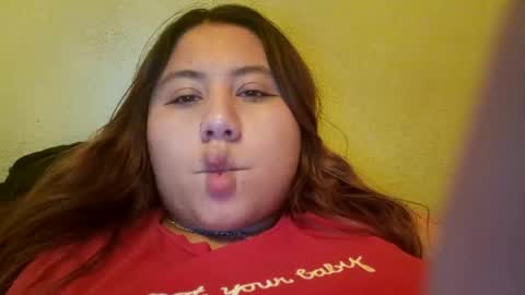Snapshot of eimy_collin chatting on December 17, 4:11 pm EIMY MODEL INDEPENDENT online show from December 17, 4:11 pm