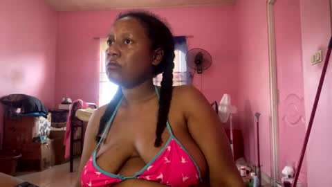 Eirondra Valeen online show from March 11, 12:52 pm