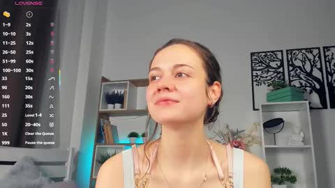 Snapshot of el1s_well chatting on October 17, 9:18 pm Elis 3 online show from October 17, 9:18 pm