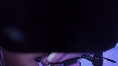 Ela online show from March 4, 7:04 am