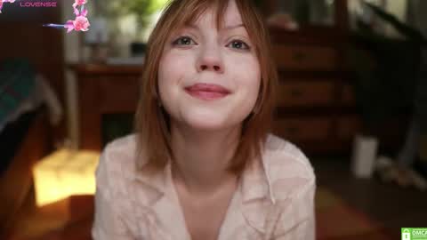 Snapshot of electric_woman chatting on October 11, 11:14 am Aleksa online show from October 11, 11:14 am