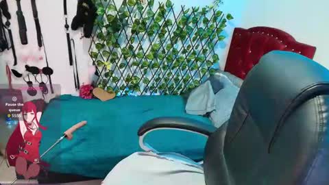 elektra online show from November 3, 6:12 pm