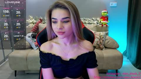 Snapshot of elen_black_23 chatting on December 12, 12:16 am Lena -  online show from December 12, 12:16 am