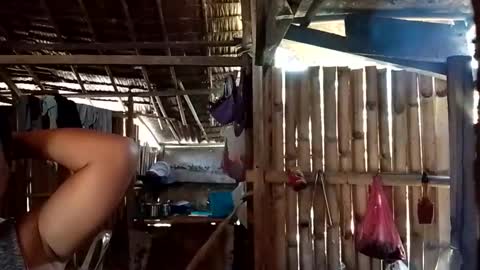 Snapshot of elena_babe33 chatting on October 16, 2:58 am elena_babe33 online show from October 16, 2:58 am