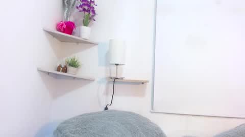 elena_wolff online show from November 3, 11:58 am