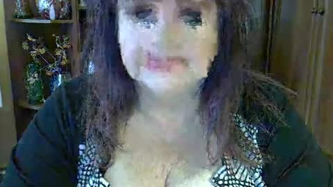 Snapshot of elenazed chatting on February 15, 9:16 am ElenaZed online show from February 15, 9:16 am