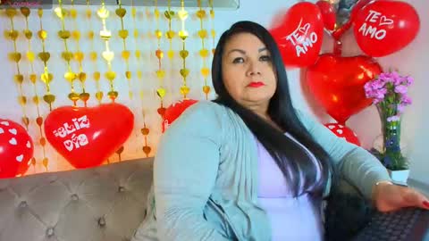 Snapshot of elenna_boobs_ chatting on September 9, 6:46 am elenna_boobs_ online show from September 9, 6:46 am