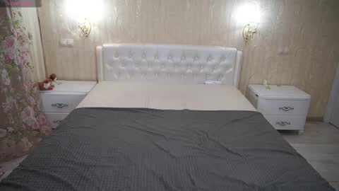 Luna online show from October 27, 11:54 pm