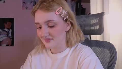 Ellie online show from February 3, 6:40 am