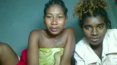 elina981 online show from March 9, 9:01 am