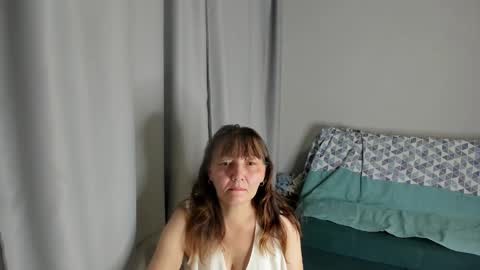 Elis online show from October 25, 1:30 pm