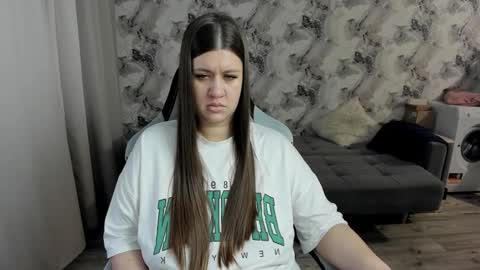 Aletta Oushen online show from March 7, 11:39 am