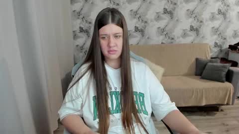 Snapshot of elisa_kollin chatting on October 17, 2:09 pm Aletta Oushen online show from October 17, 2:09 pm