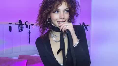 Snapshot of elisabethflores chatting on October 7, 8:57 pm elisabethflores online show from October 7, 8:57 pm