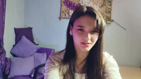 Elin online show from March 13, 2:18 pm