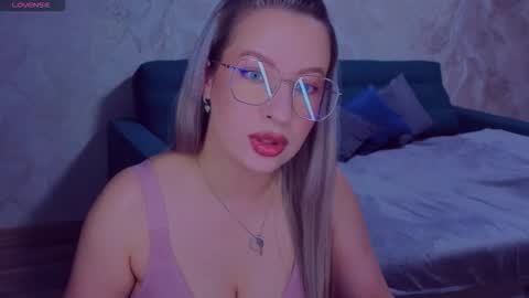 Elisabeth online show from October 23, 9:54 pm