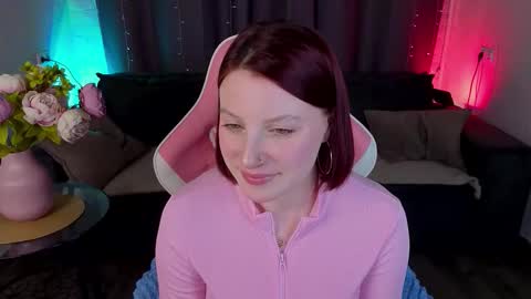 Elise online show from November 2, 2:53 pm