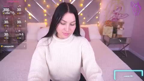 elisevelour online show from January 11, 3:06 pm