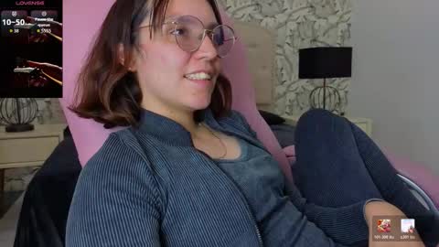 Eliza online show from February 13, 8:21 pm