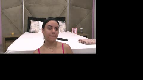 Snapshot of eliza_ibara chatting on September 29, 5:56 am Eliza online show from September 29, 5:56 am