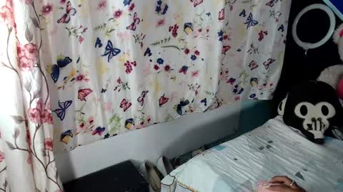 elizabeth473290 online show from February 3, 1:30 pm