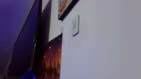 Elizabeth Martinez  online show from January 7, 12:14 am