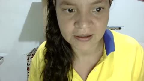 Snapshot of elizabeth_martinez_ chatting on March 11, 5:46 pm Elizabeth Martinez online show from March 11, 5:46 pm