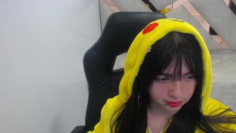 Elizabeth online show from February 21, 3:07 am