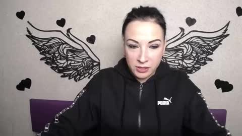 ElizabethSho online show from February 13, 6:42 pm