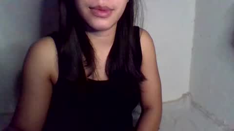 ella_babe25 online show from March 27, 8:42 pm