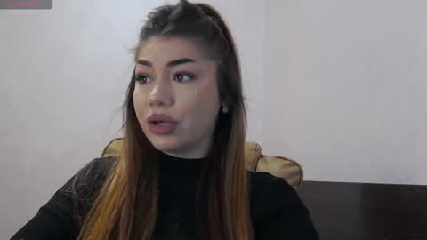 Ella online show from March 25, 6:16 am