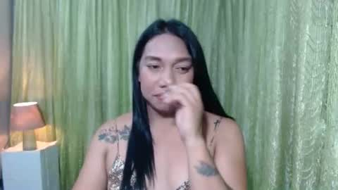 Ellah online show from November 29, 5:22 am