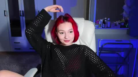 ellales online show from September 23, 9:29 am