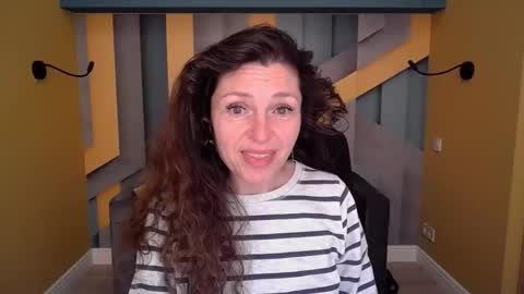 EllaLongs online show from April 10, 11:27 am