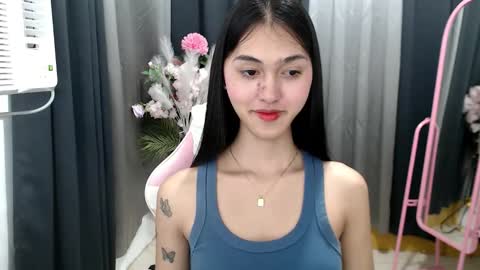 ELLA online show from April 5, 5:01 pm