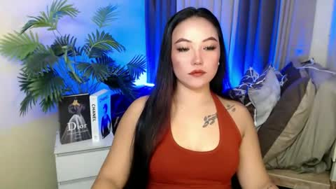 Ella online show from December 19, 2:38 am